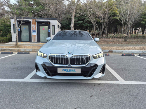 BMWi52026년형전기i5 eDrive40 M Sport