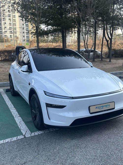 테슬라New Model Y2026년형전기Premium RWD